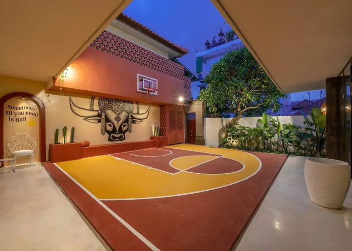 Casa Galicia - Spacious 7br Villa, Pool & Sunset Rooftop *