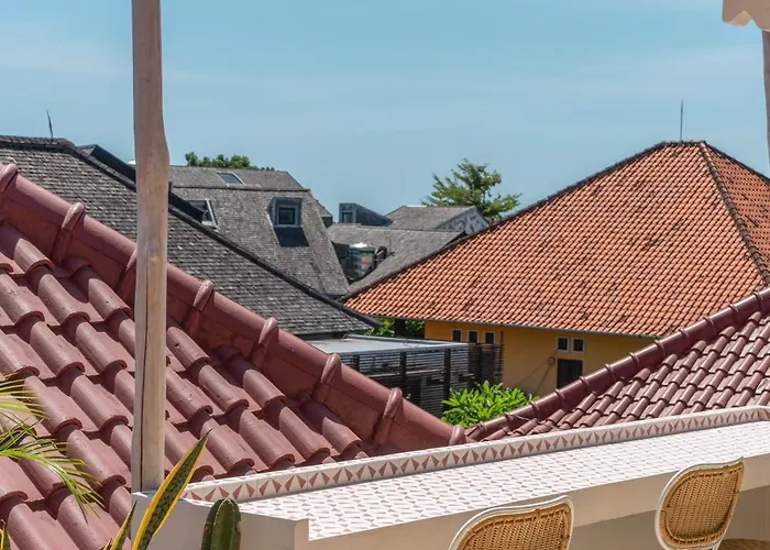 Casa Galicia - Spacious 7br Villa, Pool & Sunset Rooftop Villa *