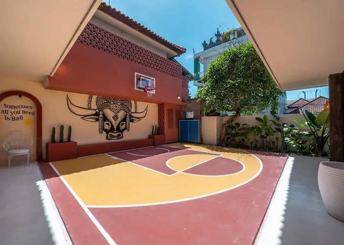 Villa Casa Galicia - Spacious 7br Villa, Pool & Sunset Rooftop Canggu (Bali)