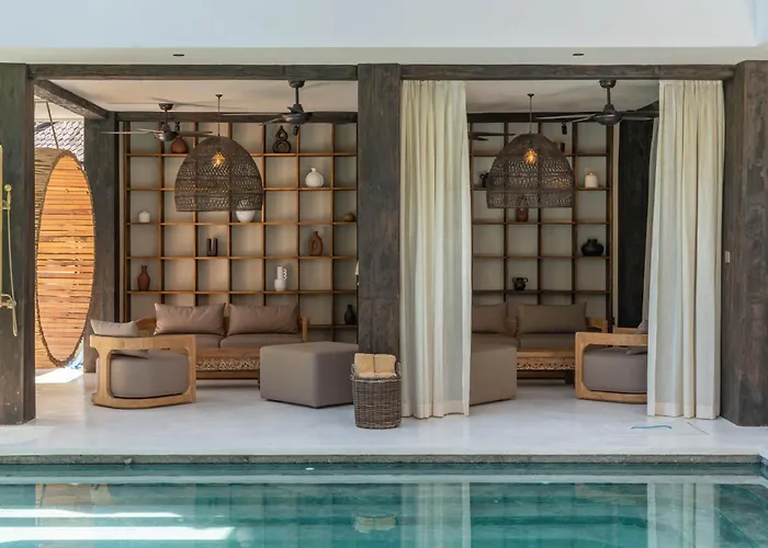 Villa Casa Galicia - Spacious 7br Villa, Pool & Sunset Rooftop *