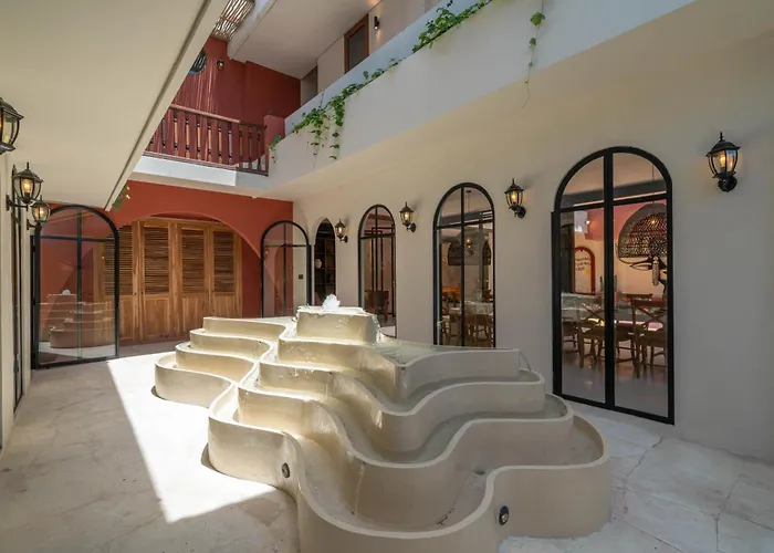 Villa Casa Galicia - Spacious 7br Villa, Pool & Sunset Rooftop